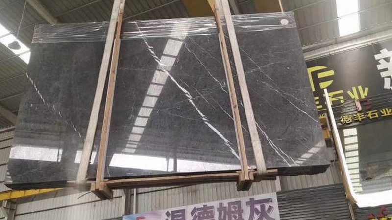 市场分析：供需关系与价格波动